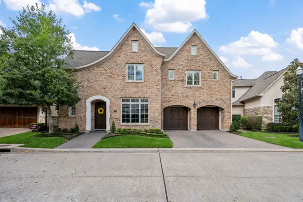 15426 Oyster Creek Lane, Sugar Land, TX 77478