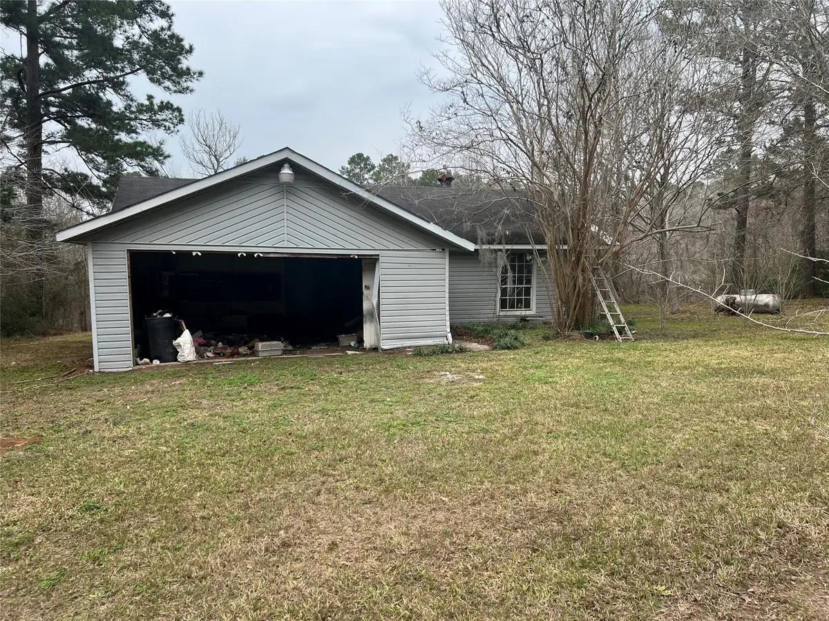 951 Lakeshore Drive, Cleveland, TX 77327 - #1