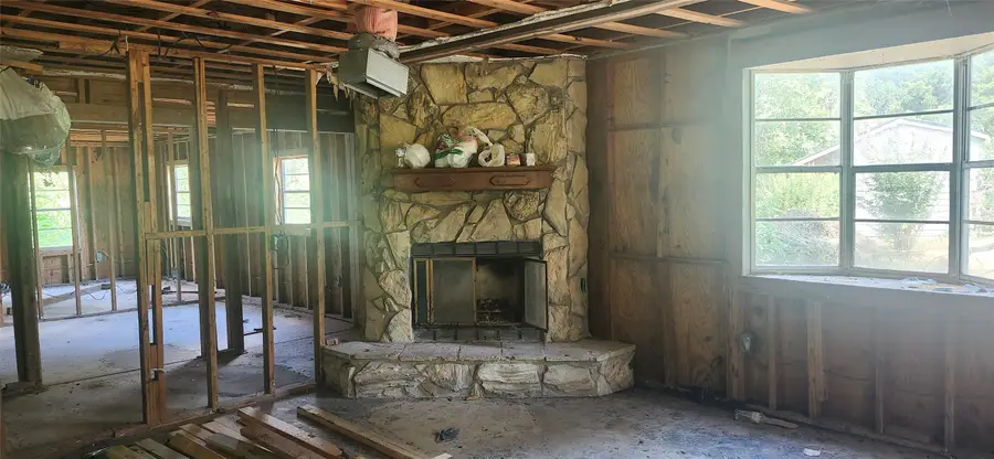 5810 County Road 924, Sweeny, TX 77480 - #2