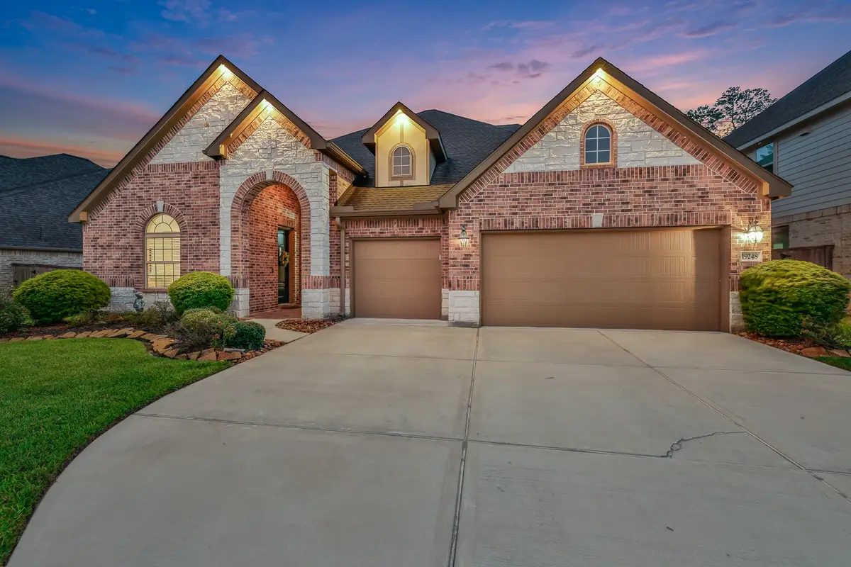 19248 Yellow Chestnut Lane, New Caney, TX 77357 - Image #1