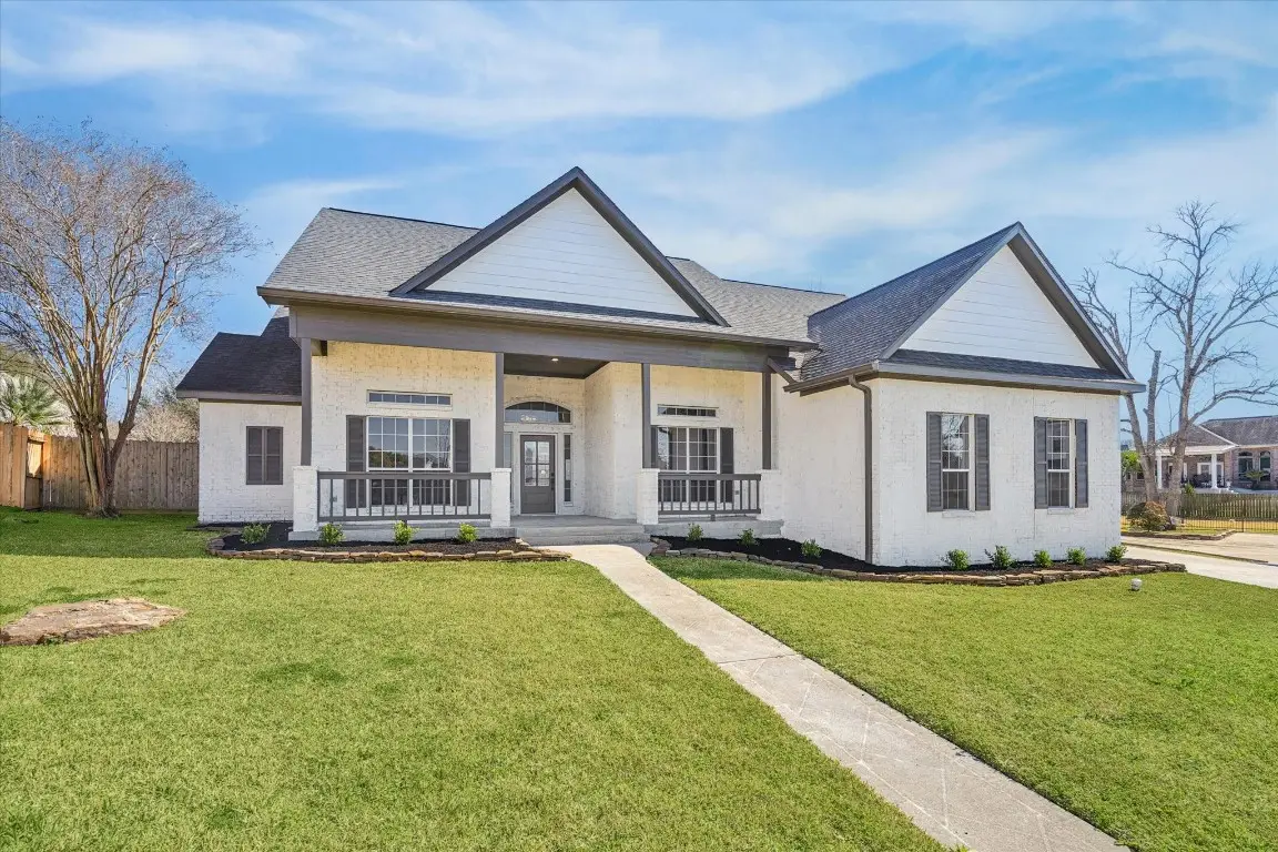 5437 Edgewater Court, Willis, TX 77318 - #1