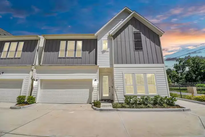 5935 Beall Street #D, Houston, TX 77091 - #1