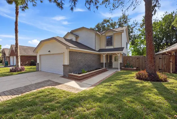5203 E Pagewick Drive, Houston, TX 77041