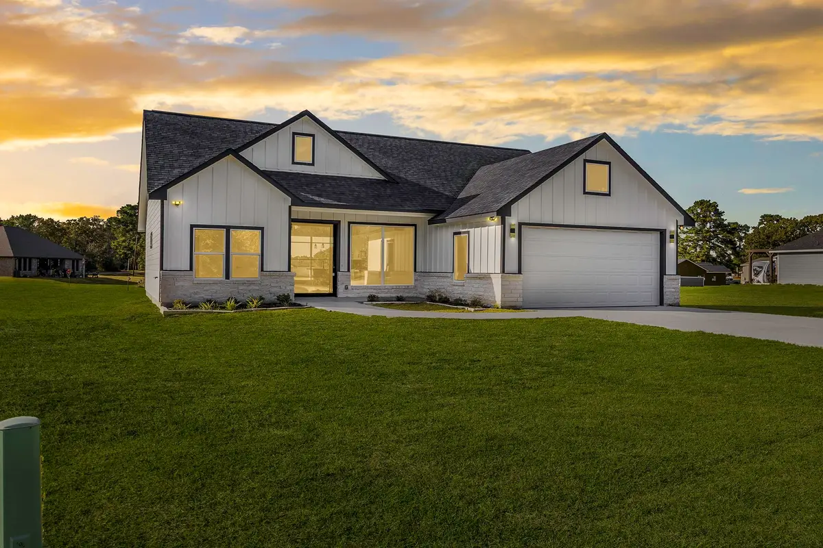 42 Meadow Lake Drive, Trinity, TX 75862 - Image #1