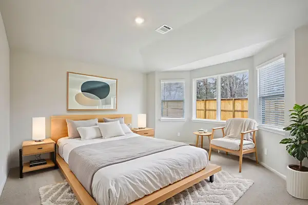 5116 Redbud Valley Drive, Pearland, TX 77584