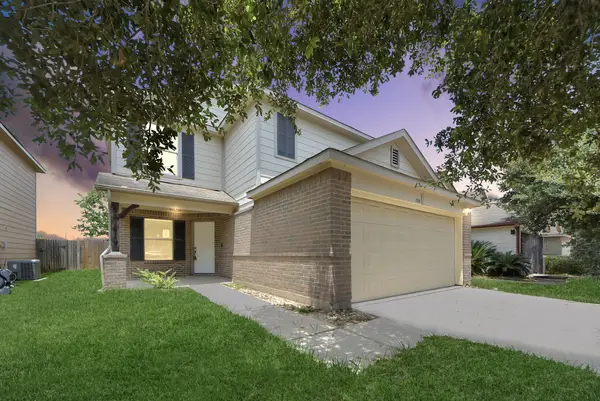 1718 Adobe Stone Drive, Humble, TX 77396