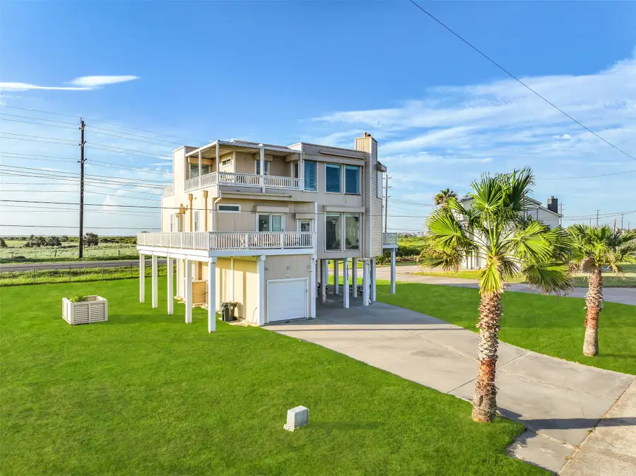19131 Kahala Drive, Galveston, TX 77554 - #3