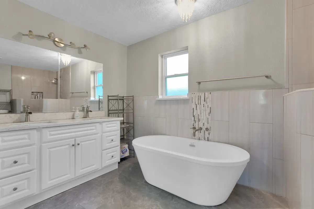 12202 Roandale Drive, Houston, TX 77048 - Image #1