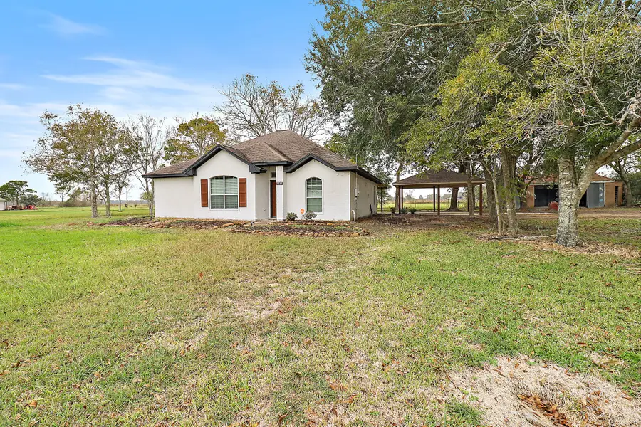 3227 Fm 2936, Anahuac, TX 77514 - #3