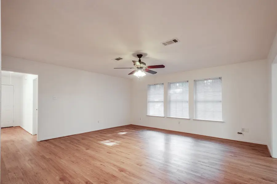 27 County Road 3371, Cleveland, TX 77327 - #3