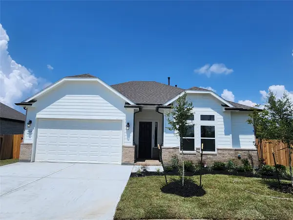 1615 Friendship Trail, Seabrook, TX 77586