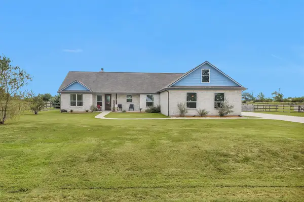 9123 Scarborough Drive, Iola, TX 77861