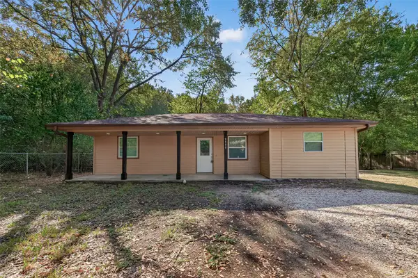 9898 Arbor Oak, Willis, TX 77318