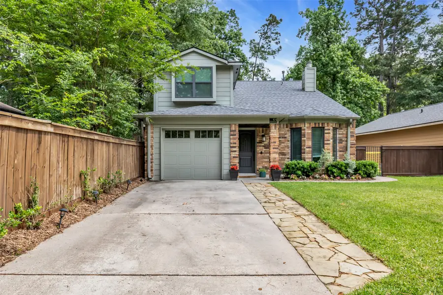 11 Barnstable Place, The Woodlands, TX 77381 - #2
