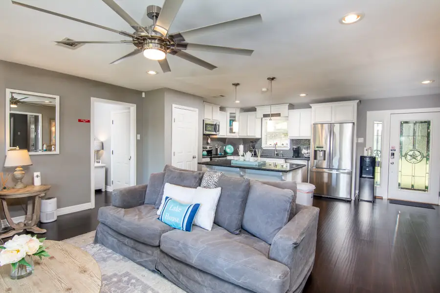 150 Edgewater Way, Point Blank, TX 77364 - #3