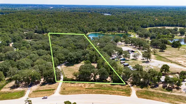919 Mccaleb Road N, Montgomery, TX 77356