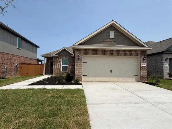 8839 New Jade Drive, Iowa Colony, TX 77583