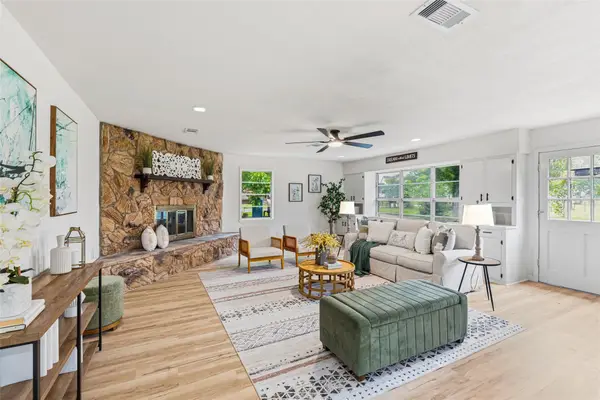 15903 Hickory Bend Drive, Alvin, TX 77511