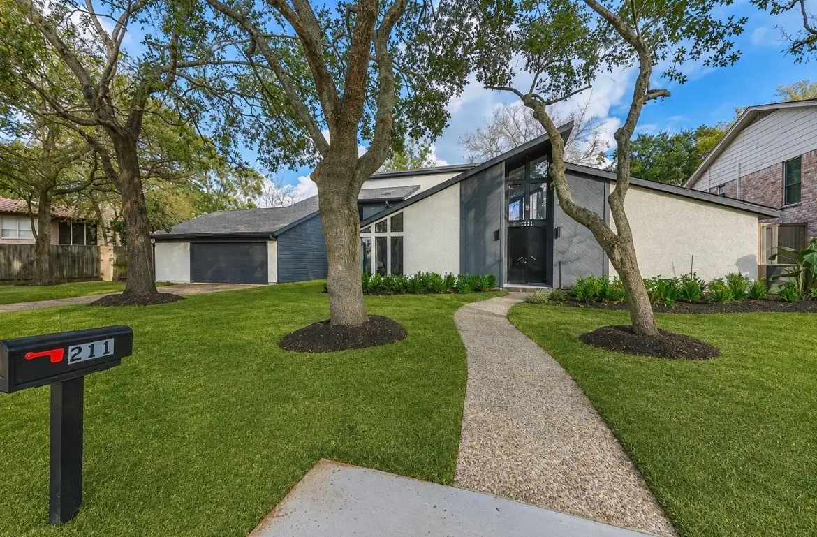 211 Big Hollow Lane, Houston, TX 77042 - #1