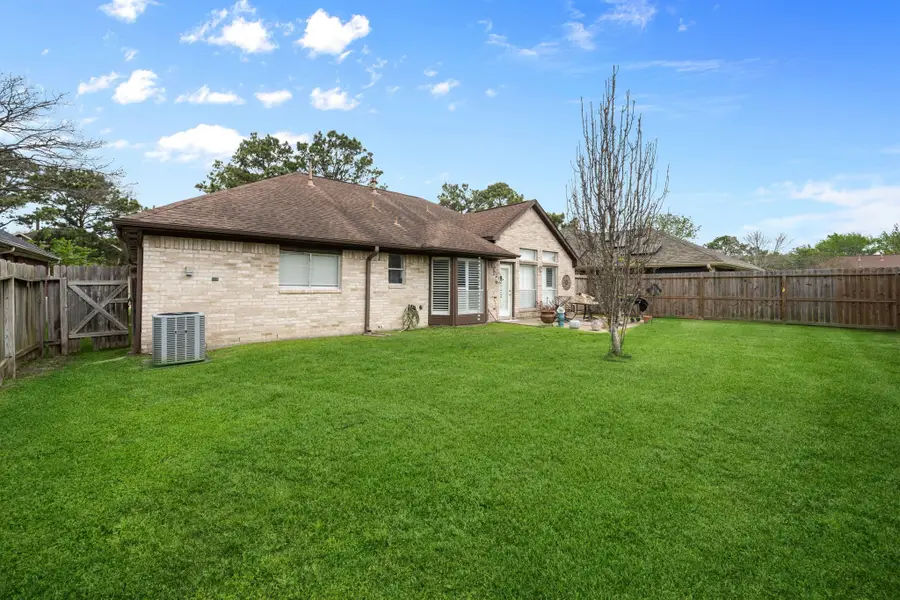 1122 Glenmeadows Drive, La Porte, TX 77571 - #3
