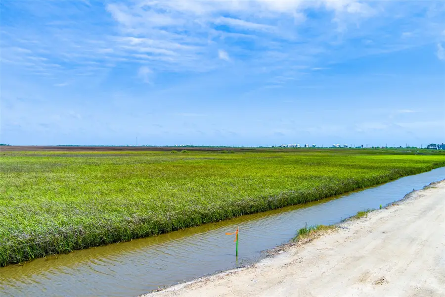 Lot 40 S Tuna Ave, Crystal Beach, TX 77650 - #2