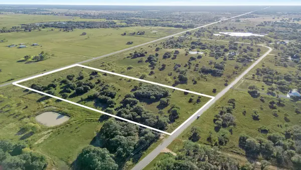 0 Pintail Ln, Columbus, TX 78934