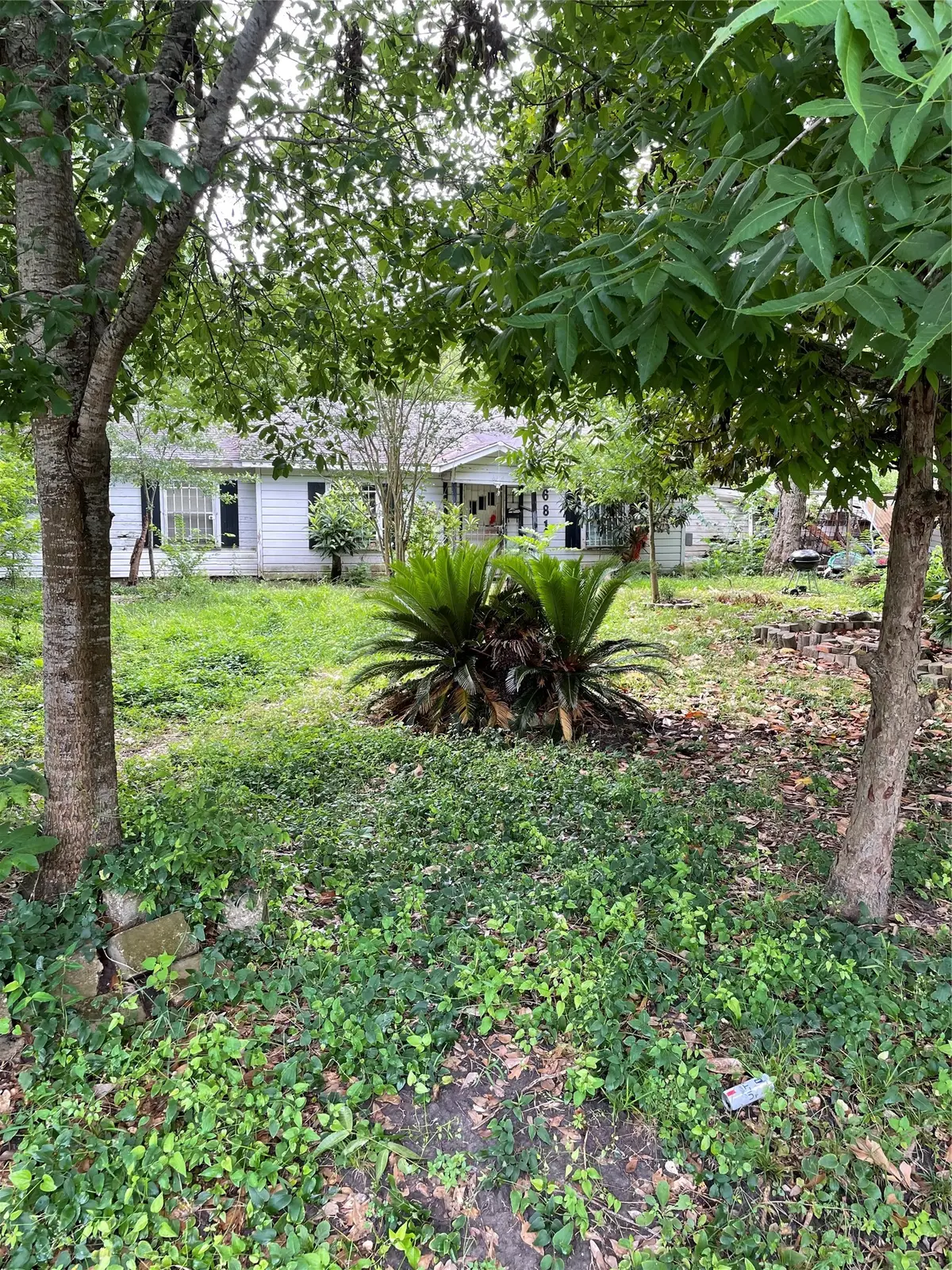 6814 Evans St, Houston, TX 77061 - #1
