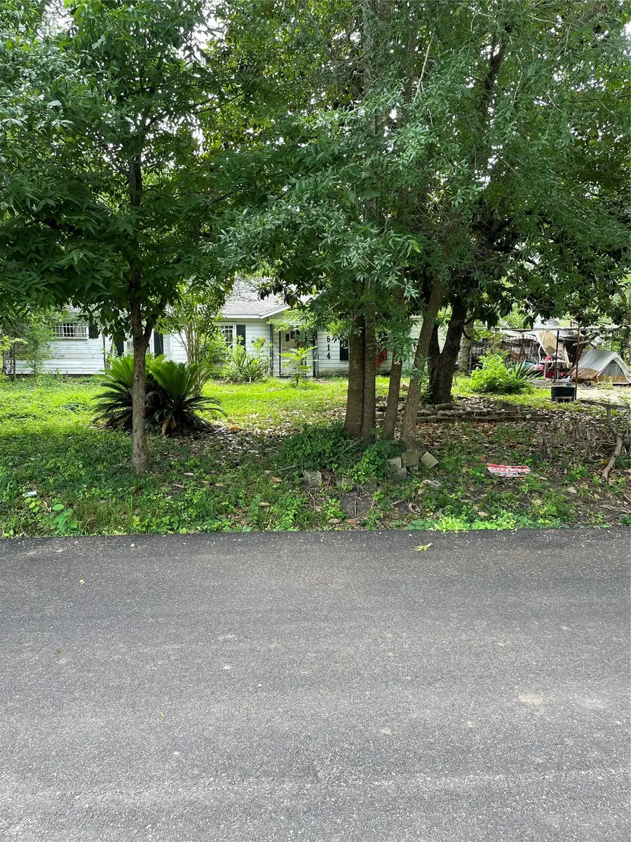 6814 Evans St, Houston, TX 77061 - #3