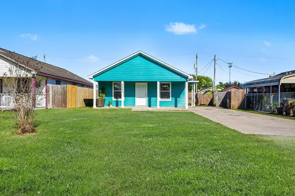 3005 Florida Street, Dickinson, TX 77539