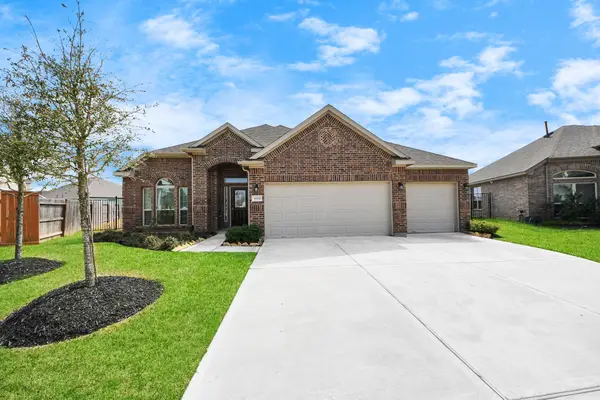 1654 Sequoia Run Drive, Rosharon, TX 77583