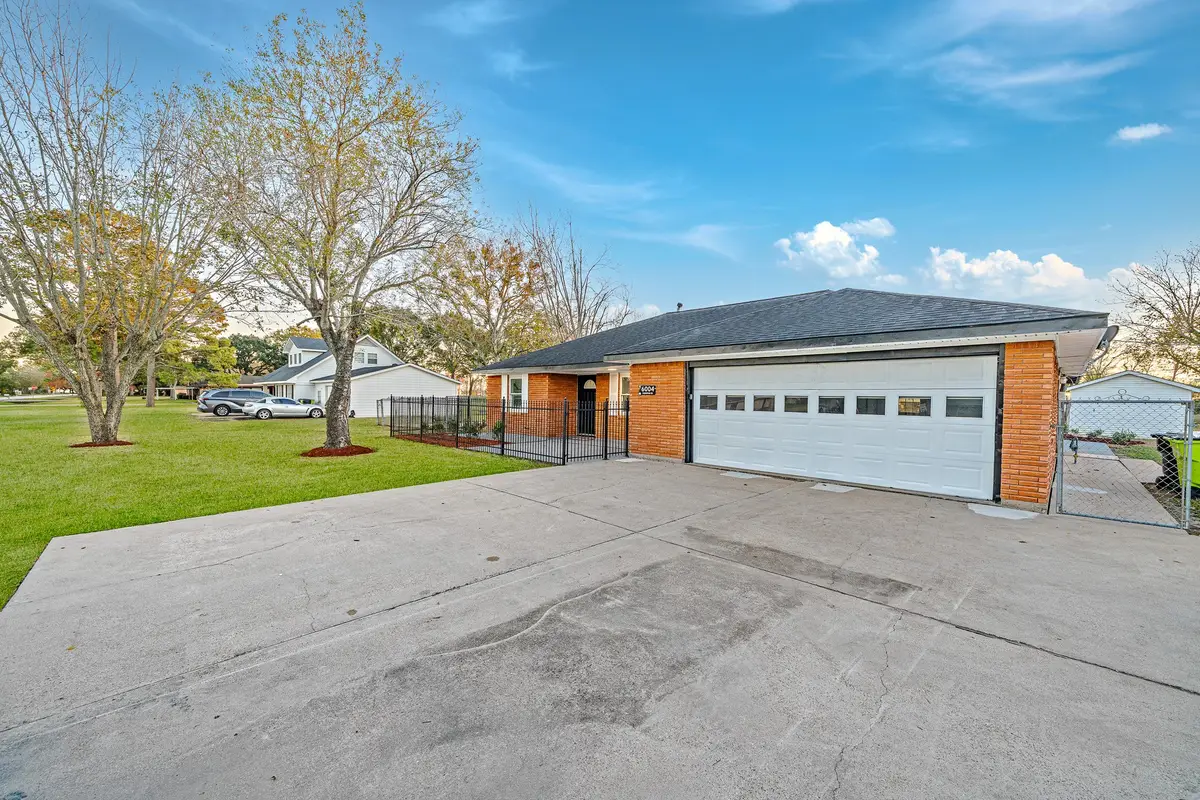 6004 Homestead Road, Rosenberg, TX 77471 - Image #1