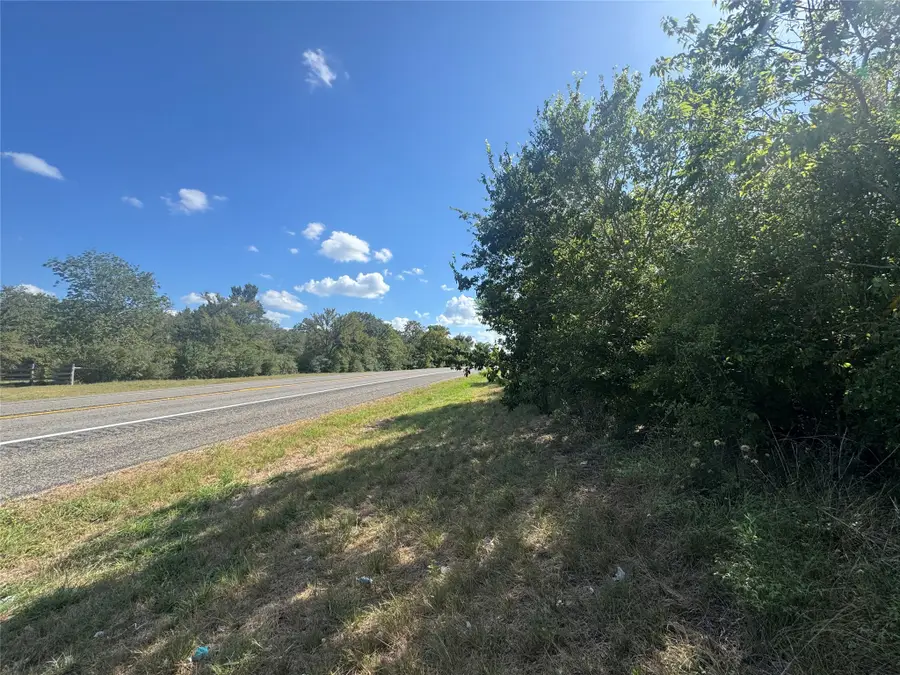 16547 Highway 105, Washington, TX 77880 - #3