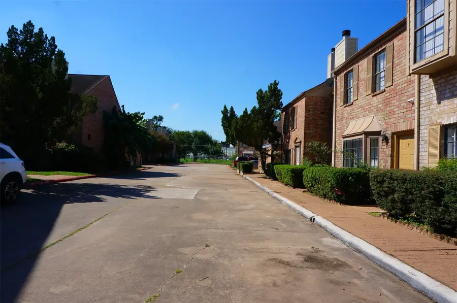 9901 Sharpcrest Street #8, Houston, TX 77036 - #2