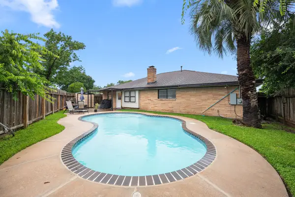 8215 Braes River Drive, Houston, TX 77074