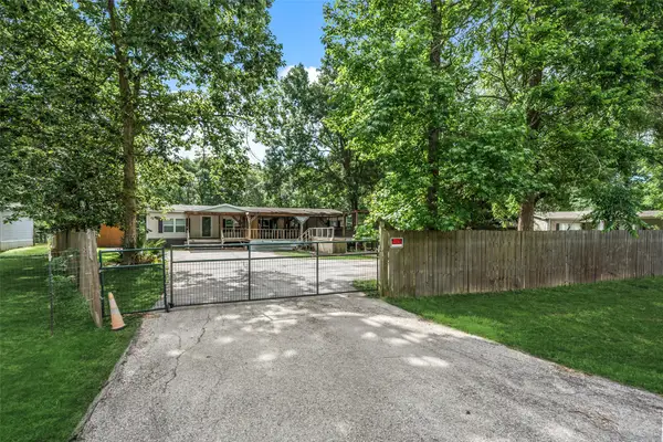 119 County Road 4021a, Dayton, TX 77535