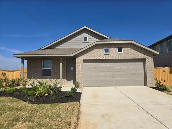 19238 Saint Green Drive, Hockley, TX 77447
