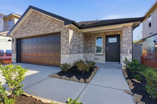 4122 Bronco Station, League City, TX 77573
