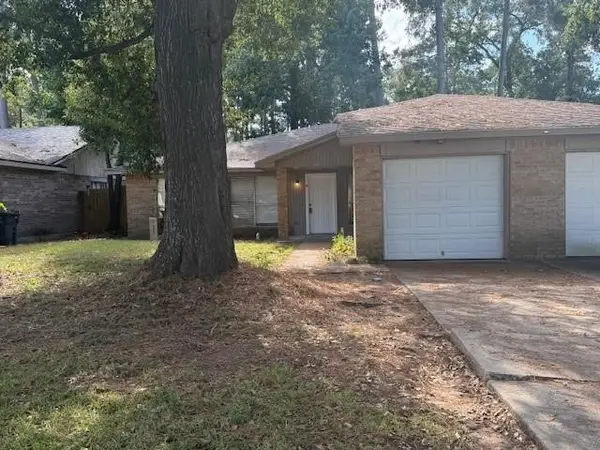 1610 Hazelwood Street, Conroe, TX 77301