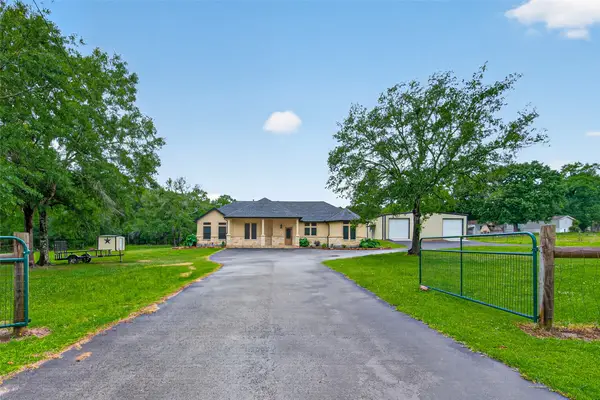 13399 Hill Creek Road, Montgomery, TX 77356