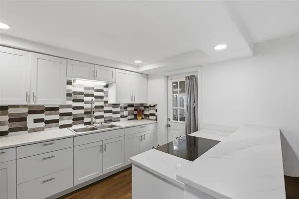 408 Edgar Street, La Marque, TX 77568