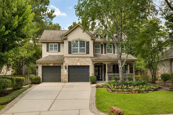 6 Culverdale Place, The Woodlands, TX 77382