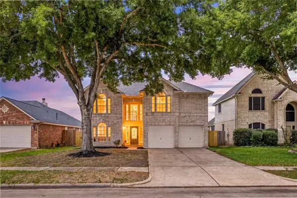 22743 W Waterlake Drive, Richmond, TX 77406