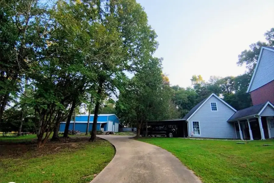 216 Pebble Creek, Livingston, TX 77351 - Image #2