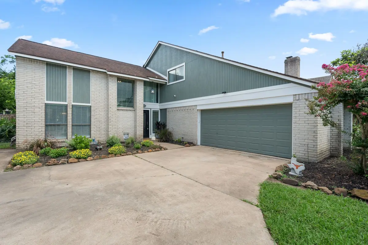 403 Banyan Street, Lake Jackson, TX 77566 - #1