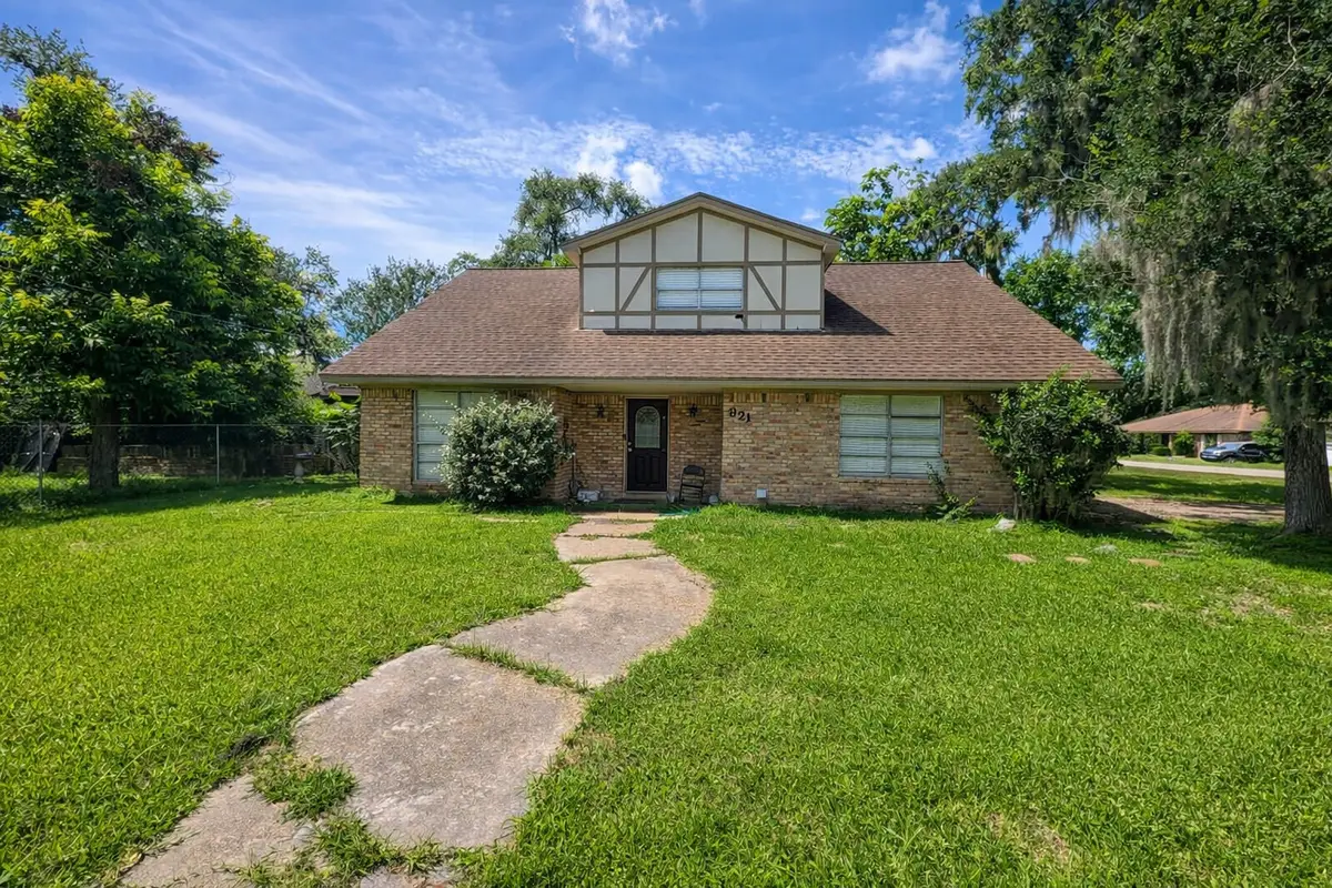 821 Mulberry Lane, Brazoria, TX 77422 - #1