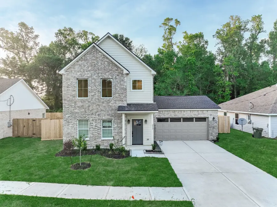 622 Luke Street, Dayton, TX 77535 - #3