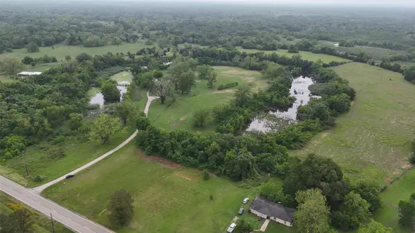 2627 Fm 524, Sweeny, TX 77480