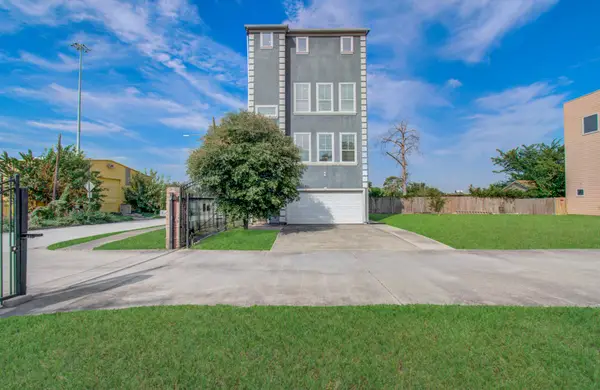 408 Eichwurzel Lane #A, Houston, TX 77009