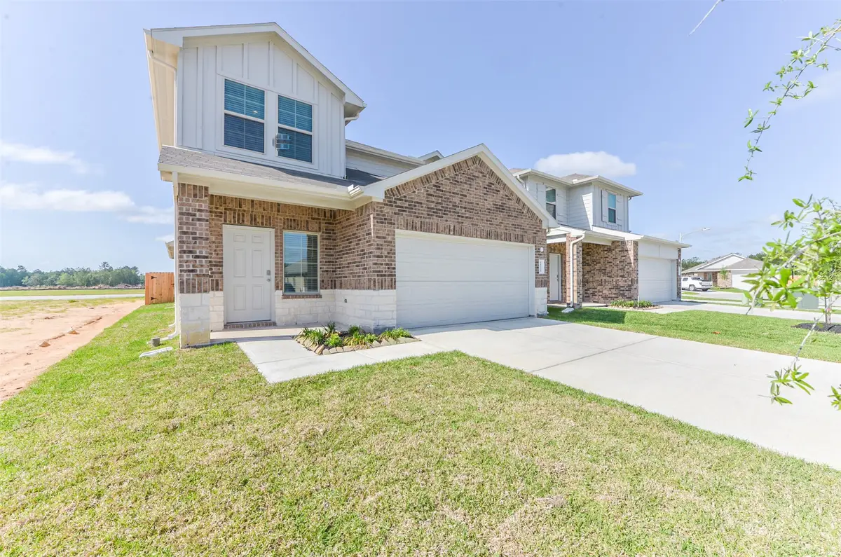 16524 Cascading Pines Ct, Conroe, TX 77302 - #1
