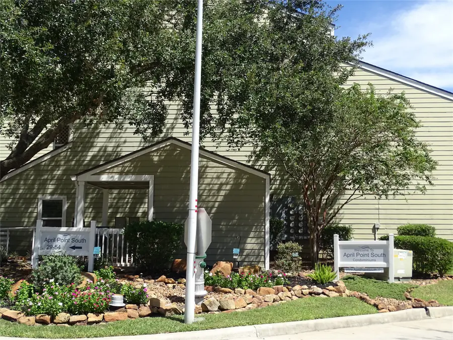 127 April Point Drive S, Conroe, TX 77356 - #2